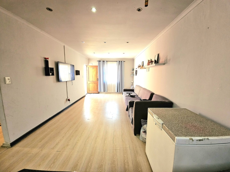 2 Bedroom Property for Sale in Weltevreden Valley Western Cape